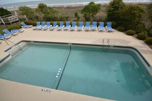 Utomhuspool