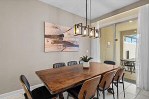 4829 Romeo Circle (6).jpg