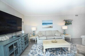 LIVING-AREA