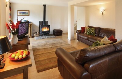 Orchard Cottage, on the Cheshire border, is an intriguing barn conversion in the Peak District.