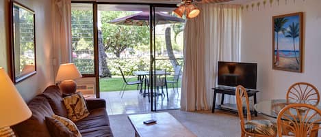 Living and dining area open to lanai