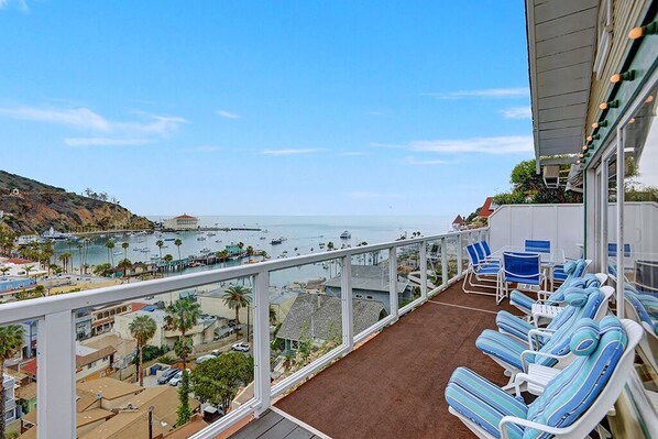 1-BALCONY VIEW RS.jpg