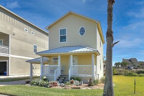 Buttercup Cottage  6BV - Cute and cozy! Waiting just for you!