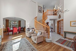 Entry way, Living Room, Dining Room