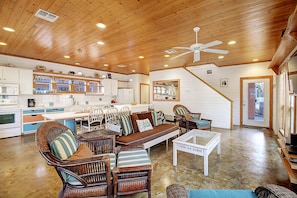 Indoor - Spacious Living Area