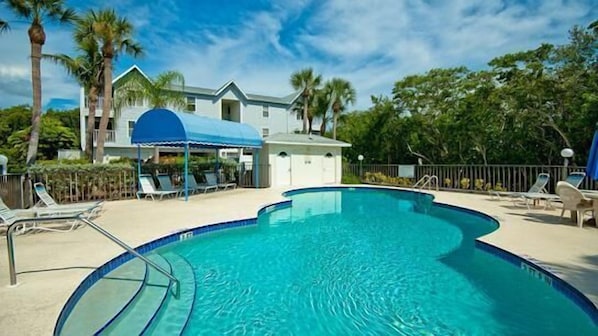 Complex Pool