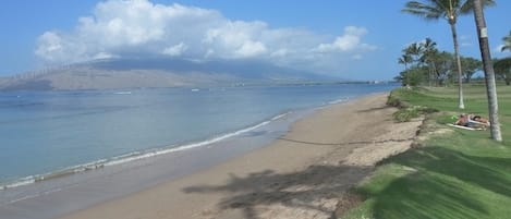 Beach - Waipuilani Beach fronting Maui Sunset complex, West Maui in the background, view north