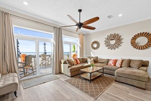 Living Area with Gulf Views