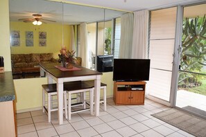 Living and dining area opens to private lanai