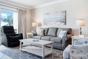 The Islander Vacation Rental 101 Living Area