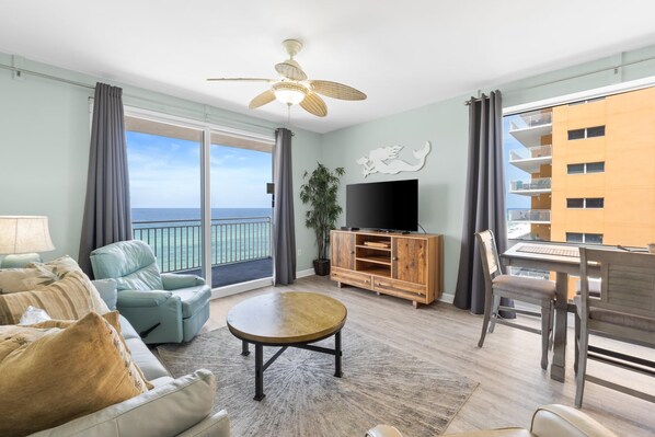 Splash Beach Resort Condo Rental 601E
