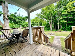 Plenty of space for family and friends!