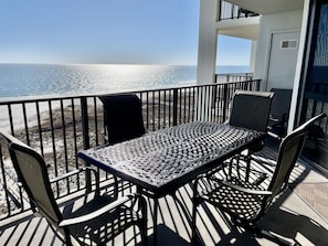 Nothing but blue skies, blue water, and white sandy beach views from this 10th floor space!!