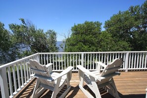 CL341: Moorings | Top Level Deck
