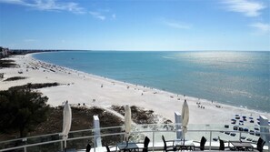 gulf beaches close by 