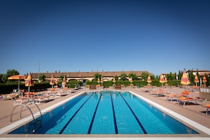 Piscina all'aperto