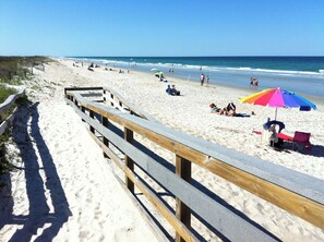 PeacefulView of Playalinda Beach
(Spanish for Pretty Beach)