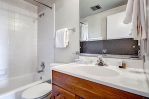 Full bath - Park City Lodging-Edelweiss 113B