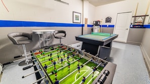 Game Room (Angle )
Pool/Ping Pong Table
Foosball