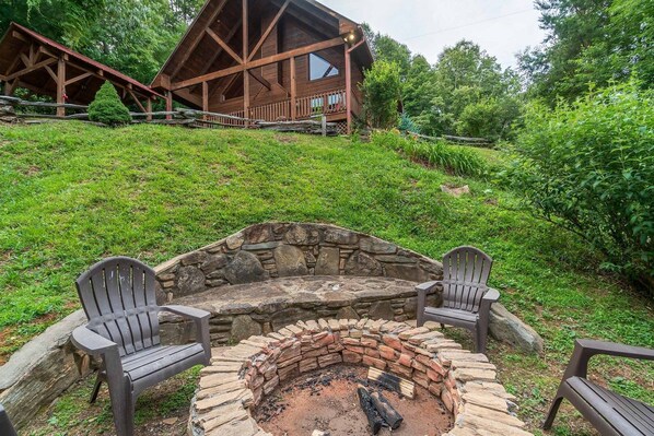 Buffalo Hollow fire pit