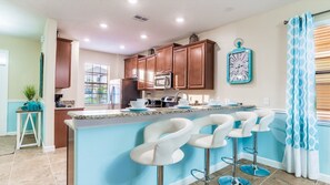 Kitchen Bar
