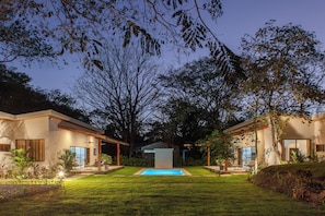 Fachada da propriedade