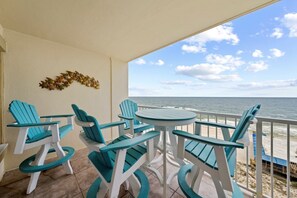 4 Boardwalk 986 Balcony