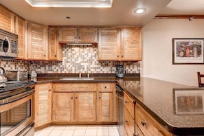 Fully equipped kitchen upgraded appliances - Park City Lodging-Park Station-247-1-Kitchen