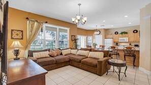 Family Room (Angle)