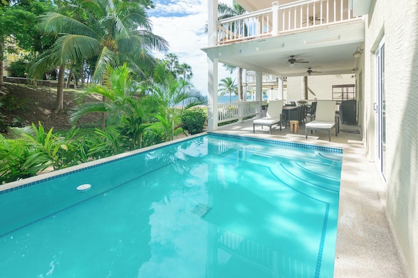 You can also enjoy the private pool