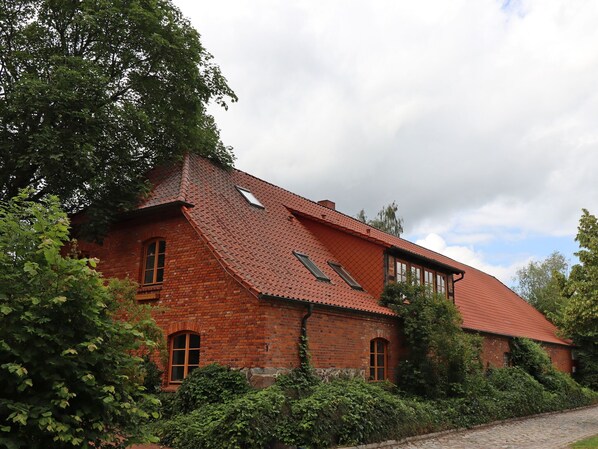 Holiday Home Exterior [summer]
