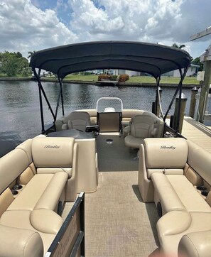 Boat rental available to add to your stay!