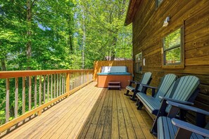 Lot Of Spacious Room To Relax On The Wrap-around Deck