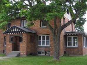 Doc's Place, newly renovated Historical Home located in downtown Munising!
