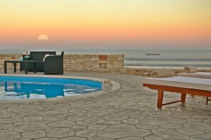 Beach/ocean view