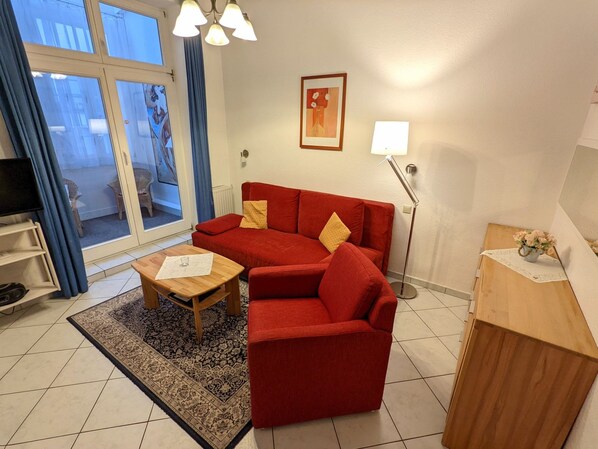 Wohnzimmer mit Schlafcouch