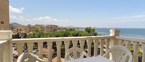 Sea view balcony apartment villa cristal playa paraiso 