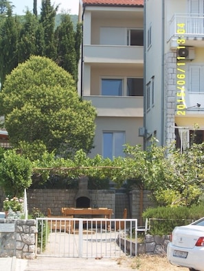 Esterno