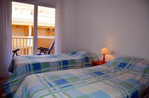 Apartment with bedroom having modern interiors - Resort Choice