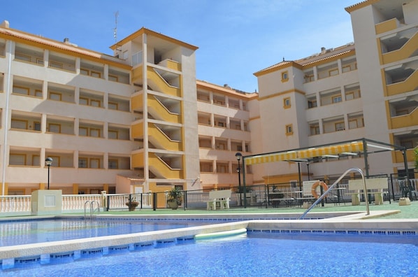 Beautiful Swimming Pool of Ribera Beach Apartment