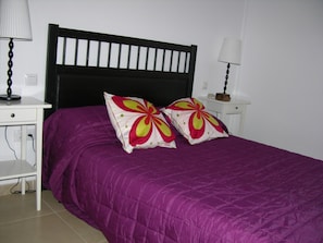 Resort Choice offers bungalow accommodation with comfortful bedroom