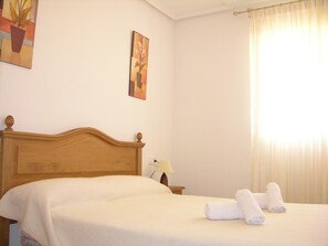 Beautiful Swimming Pool of Ribera Beach Apartment