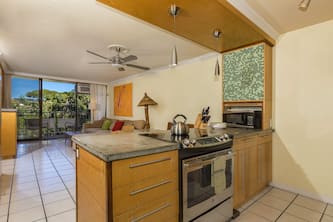 Updated Condo, Amazing Location Near The Beach In S. Kihei! PS-A211