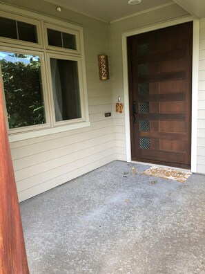 Front door to the house, #210 Kamilo.