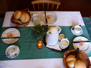 Breakfast meal