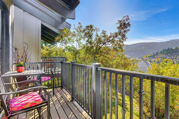 Deer Valley Vacation Rental | 4BR | 4BA | 3,800 Sq Ft | Stairs Required
