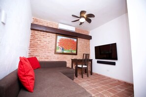 Study with pullout couch perfect for watching TV, working, or as a 3rd bed.