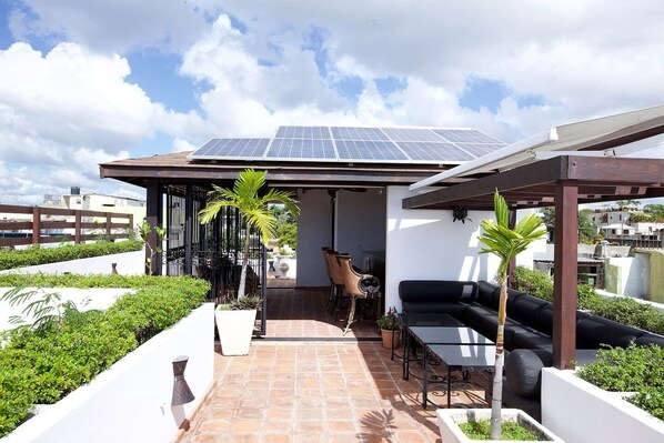 Picture yourself here relaxing with good conversation,friends,& a glass of wine!