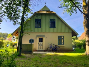 Eingang zur Ferienwohnung Weidenhof 8 A