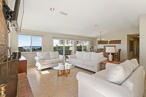 Mockingbird Lane - Beach View Vacation Rental House in Four Mile Village Miramar Beach, FL - Bliss Beach Rentals